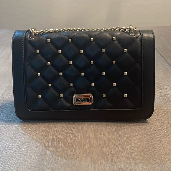Badgley Mischka Handbags - Lux Badgley Mischka black and gold purse - fake leather